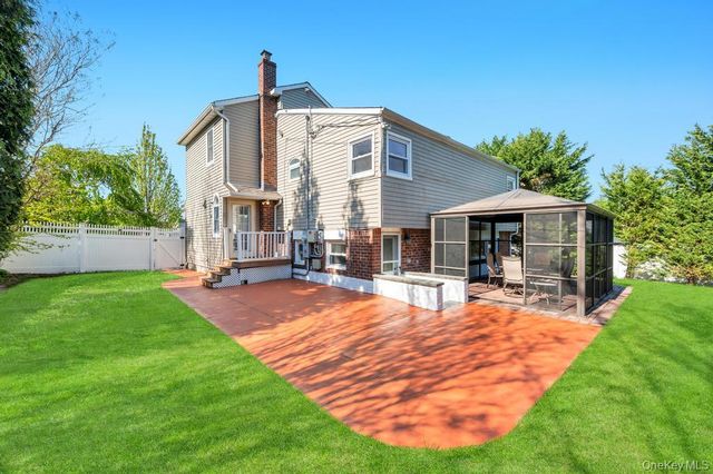 47 Laurie Boulevard, Bethpage, NY 11714