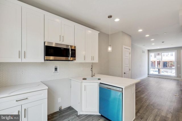 2264 E CAMBRIA ST, Philadelphia, PA 19134