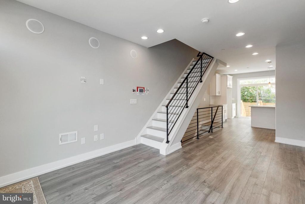 2264 E CAMBRIA ST, Philadelphia, PA 19134