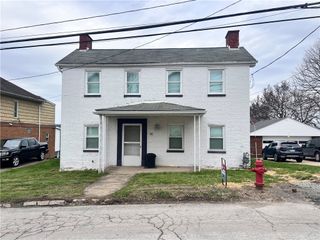 24 N Mill St, New Salem, PA 15468