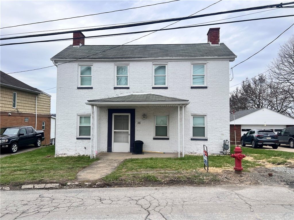 24 N Mill St, New Salem, PA 15468
