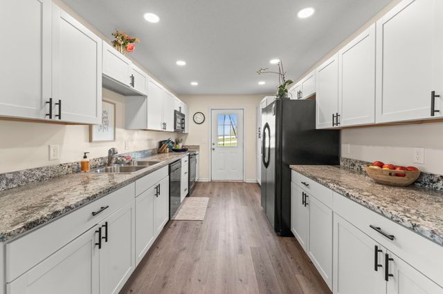 525 Sharp Springs Rd, Winchester, TN 37398