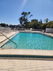 4906 Victoria DR 404, Cape Coral, FL 33904