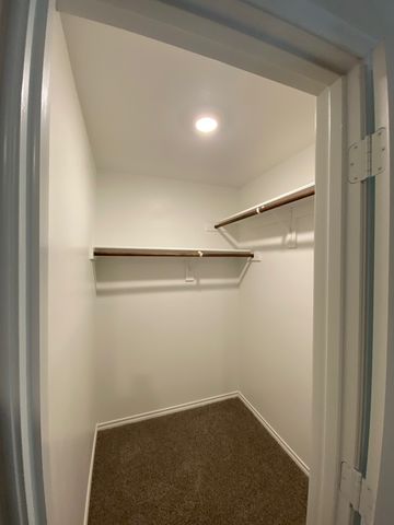 968 Glover Drive, Aubrey, TX 76227