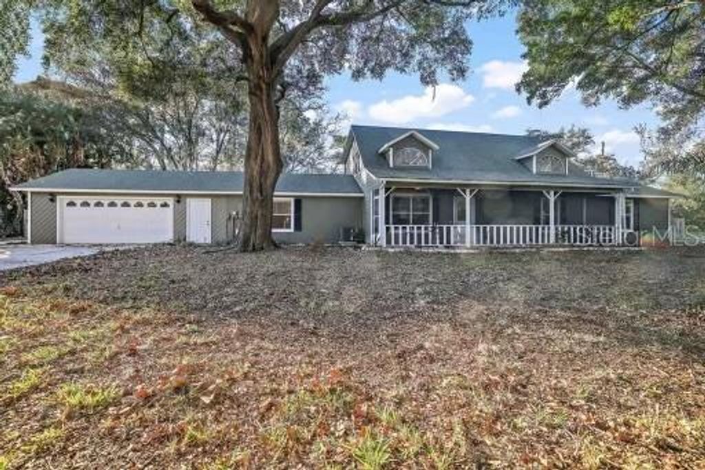 12311 N PUTNEY COURT, Leesburg, FL 34788