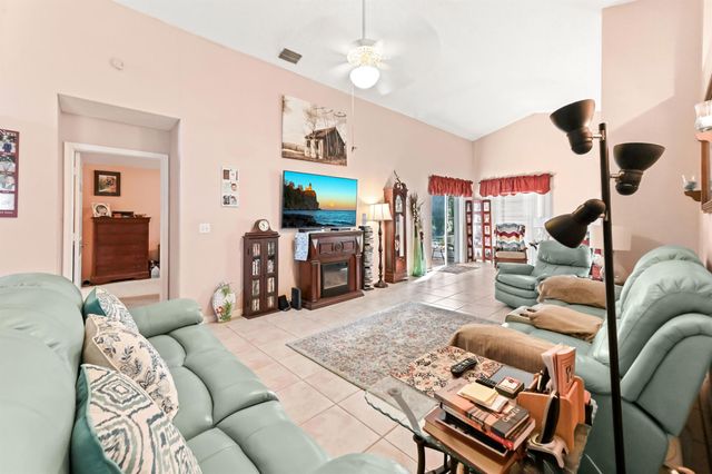 5193 Robino Circle, West Palm Beach, FL 33417