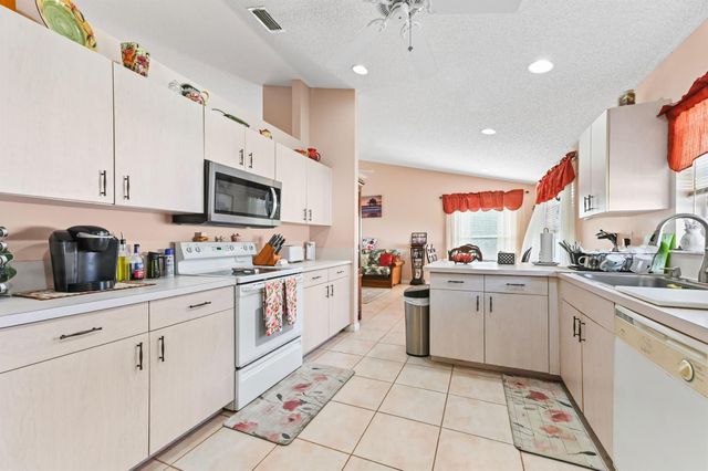 5193 Robino Circle, West Palm Beach, FL 33417