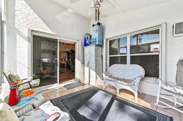 5193 Robino Circle, West Palm Beach, FL 33417