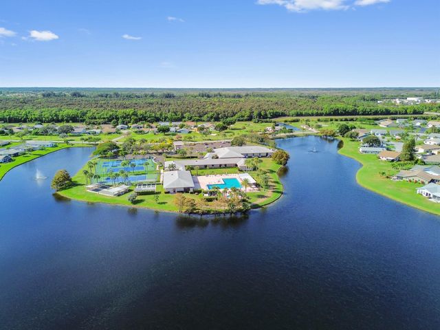 5193 Robino Circle, West Palm Beach, FL 33417