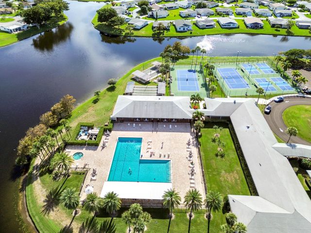 5193 Robino Circle, West Palm Beach, FL 33417