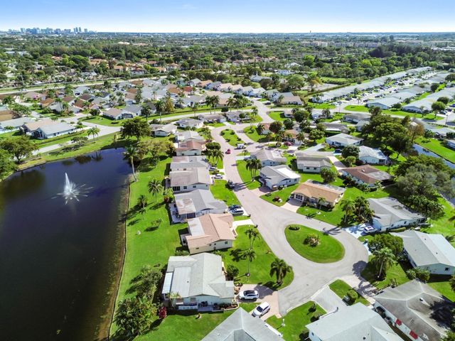 5193 Robino Circle, West Palm Beach, FL 33417