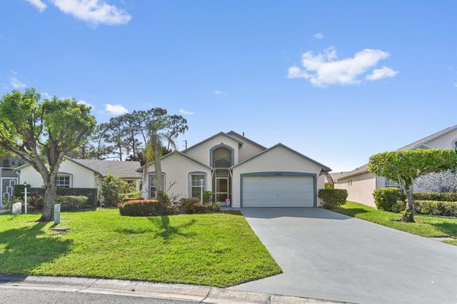 5193 Robino Circle, West Palm Beach, FL 33417