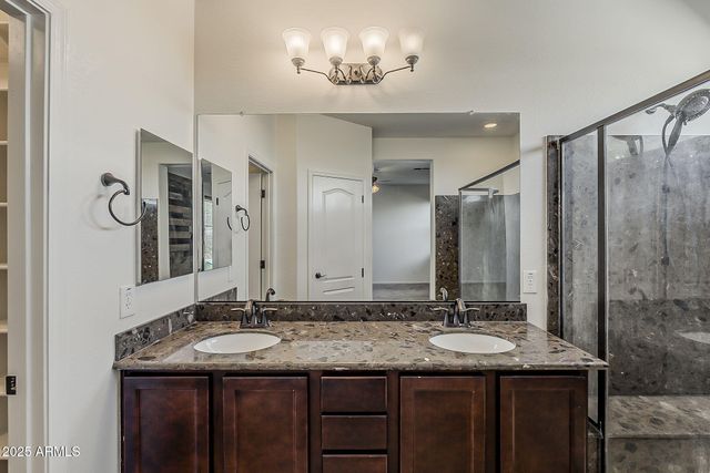 2008 E STACEY Road, Gilbert, AZ 85298