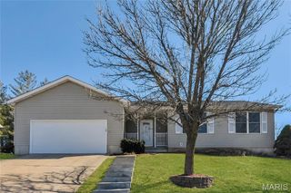 210 Wenona Drive, Elmont, MO 63090