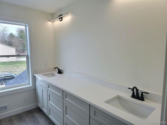 16344 Shadow Lane, Linden, MI 48451