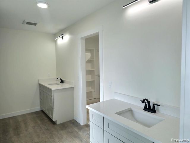 16344 Shadow Lane, Linden, MI 48451