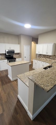 324 Teakwood Lane, Cedar Hill, TX 75104