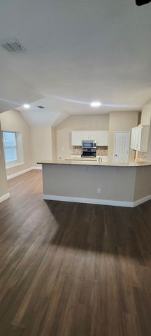 324 Teakwood Lane, Cedar Hill, TX 75104