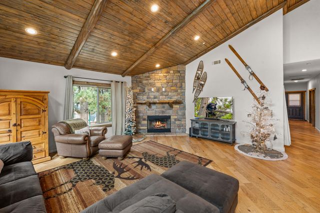 855 Conklin Road, Big Bear, CA 92315