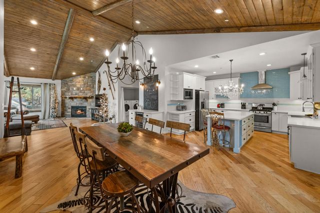 855 Conklin Road, Big Bear, CA 92315