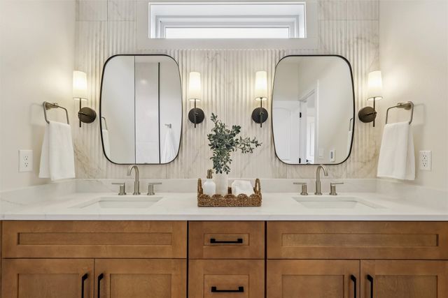 5300 175th Street, Urbandale, IA 50323