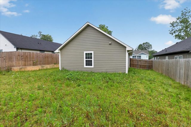 1032 Ray Drive, Denison, TX 75020