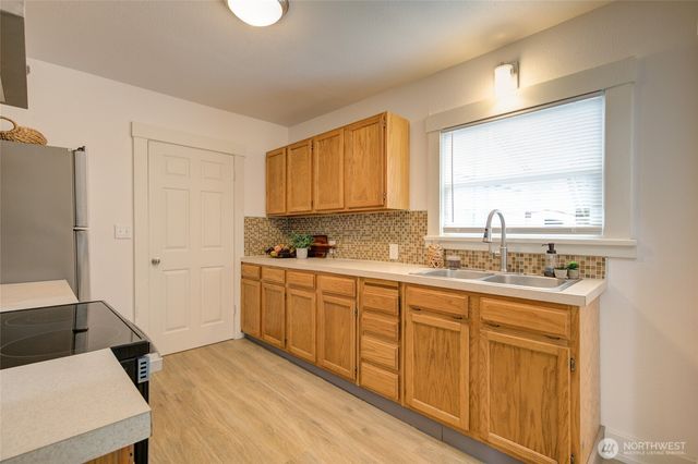 909 Wood Avenue, Hoquiam, WA 98550