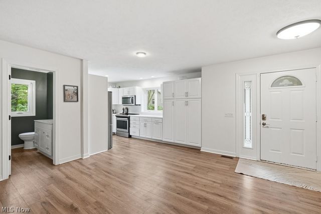 2323 Call Road, Stow, OH 44224