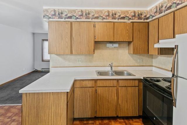 17754 Rosewood Drive 1N, Lansing, IL 60438