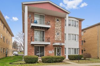 17754 Rosewood Drive 1N, Lansing, IL 60438