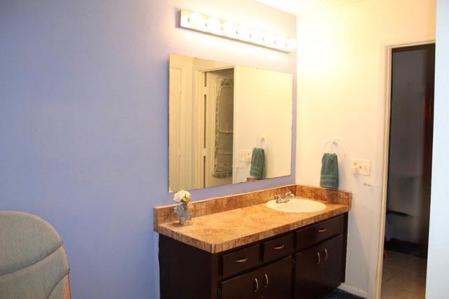 566 SW Sara Boulevard, Port St. Lucie, FL 34953