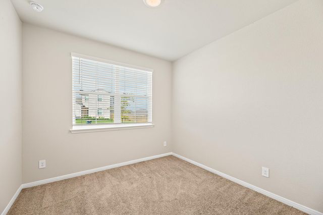 142 Solitude DR, San Marcos, TX 78666