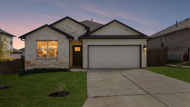 142 Solitude DR, San Marcos, TX 78666