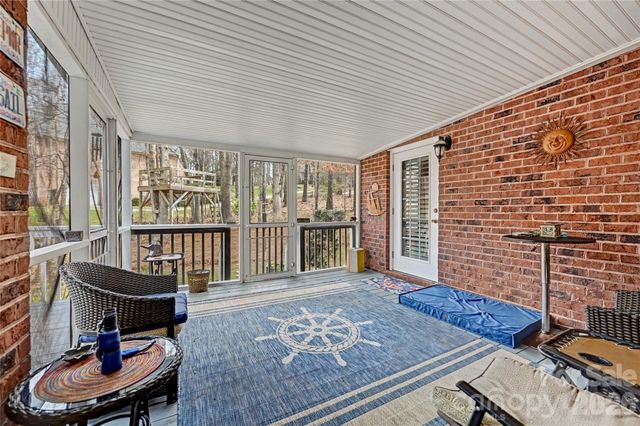 113 Palmer Marsh Place, Mooresville, NC 28117