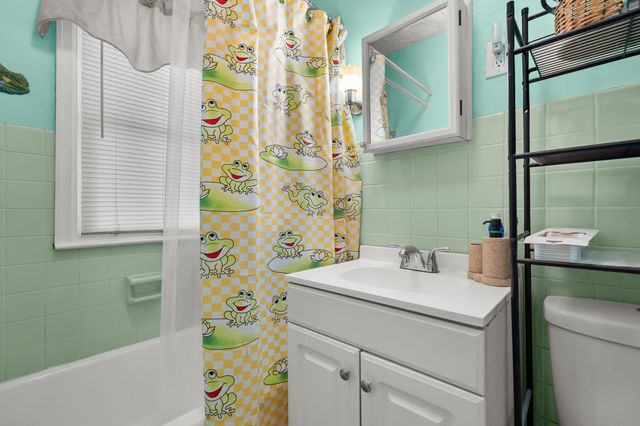 1332 W Highland Boulevard, Battle Creek, MI 49015