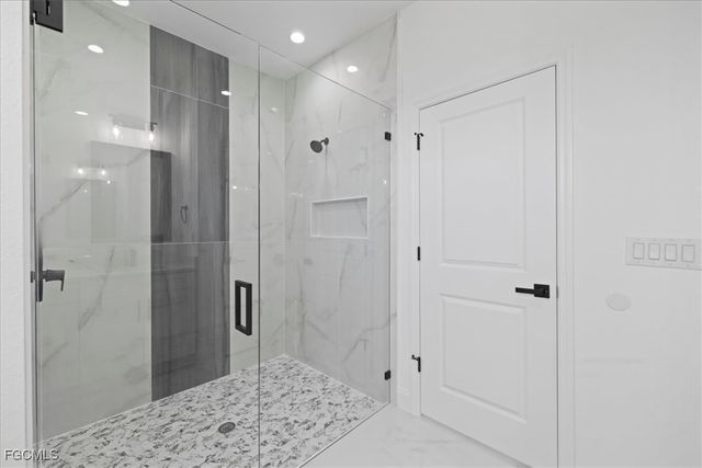 1501 NE 15th TER, Cape Coral, FL 33909