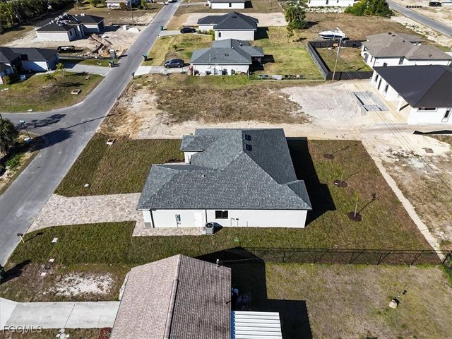 1501 NE 15th TER, Cape Coral, FL 33909