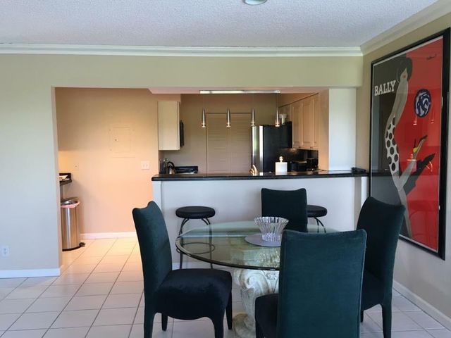 19249 SABAL LAKE Drive, Boca Raton, FL 33434