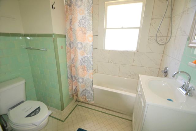 1517 Bonnie Brae Street, Houston, TX 77006