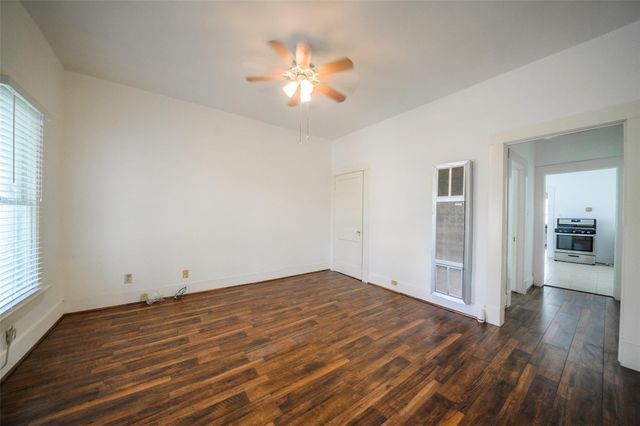 1517 Bonnie Brae Street, Houston, TX 77006