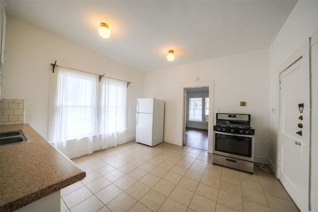 1517 Bonnie Brae Street, Houston, TX 77006