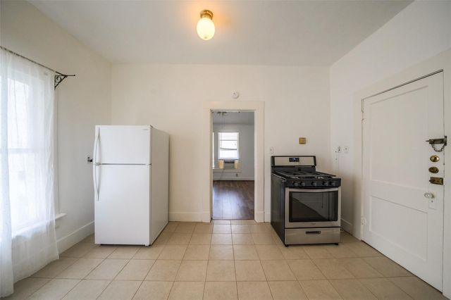 1517 Bonnie Brae Street, Houston, TX 77006