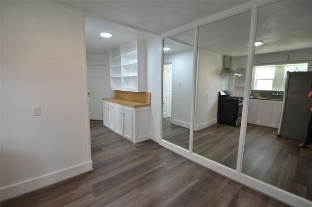 1517 Bonnie Brae Street, Houston, TX 77006