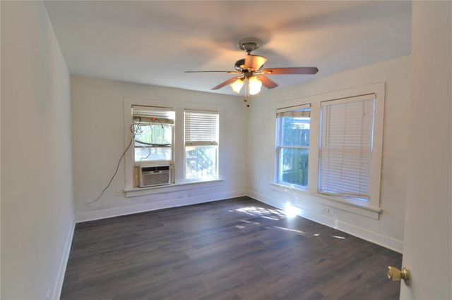 1517 Bonnie Brae Street, Houston, TX 77006