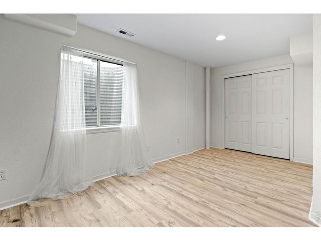 5397 Wild Dunes Ct, Boulder, CO 80301