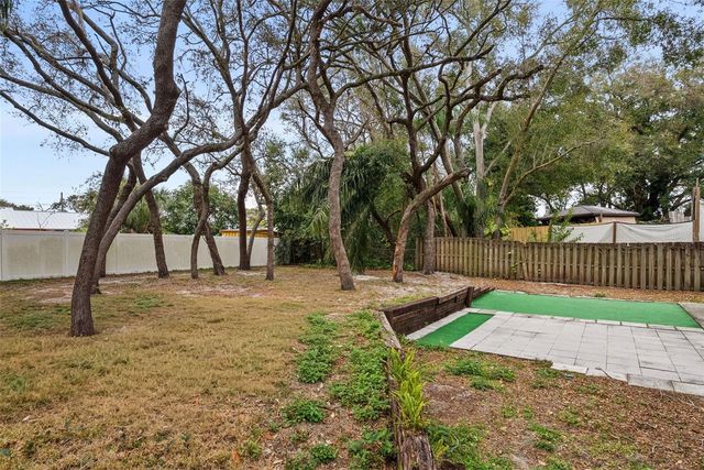 723 PENT STREET, Tarpon Springs, FL 34689