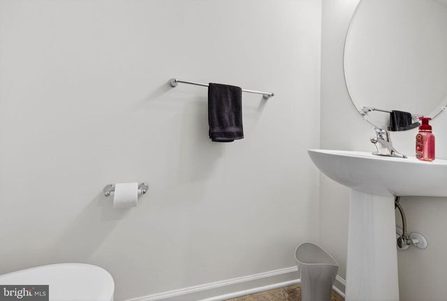 17 SANCTUARY PL, West Deptford, NJ 08086