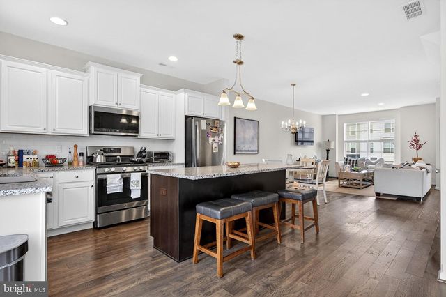 17 SANCTUARY PL, West Deptford, NJ 08086