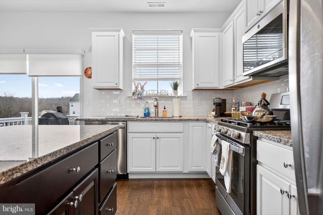 17 SANCTUARY PL, West Deptford, NJ 08086