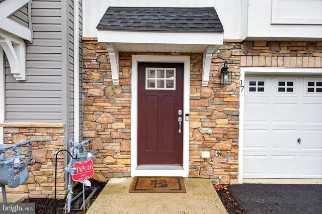 17 SANCTUARY PL, West Deptford, NJ 08086